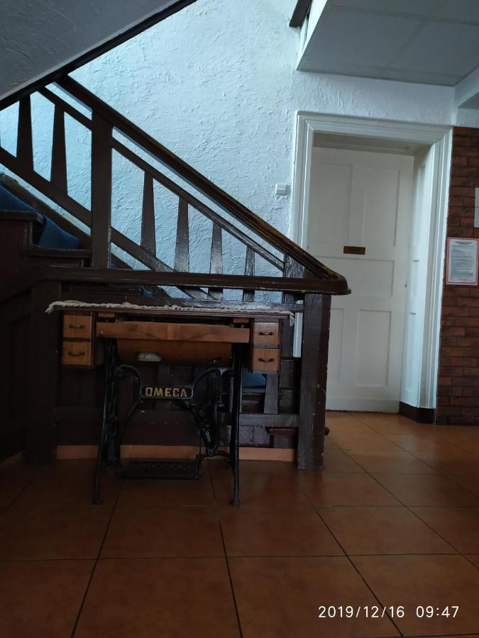 Dom Turysty Pttk Hostel Stary Toruń Buitenkant foto